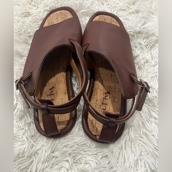 Korks Tate Sandal - Size 8 - Picture 3 of 7